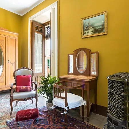 Casa Edera - Storica